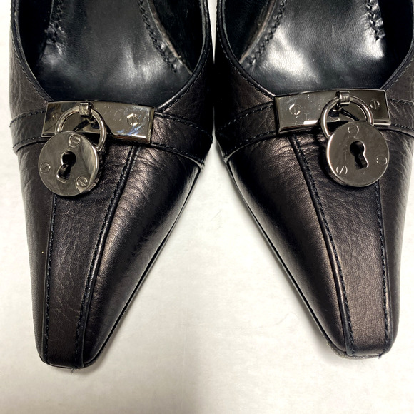 Casadei Pump Black Leather Point Toe Lock Charm Slim Heel Italy Slip On … - Picture 6 of 11